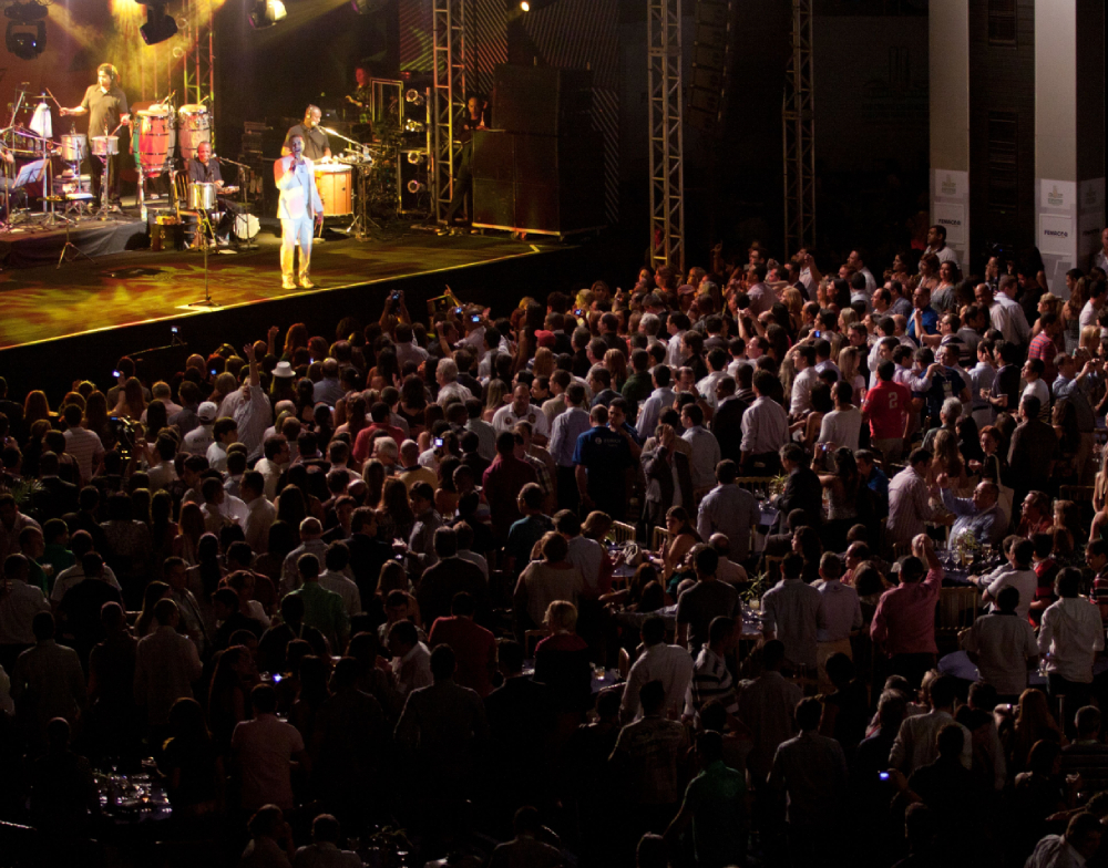 Noite de Samba com Diogo Nogueira